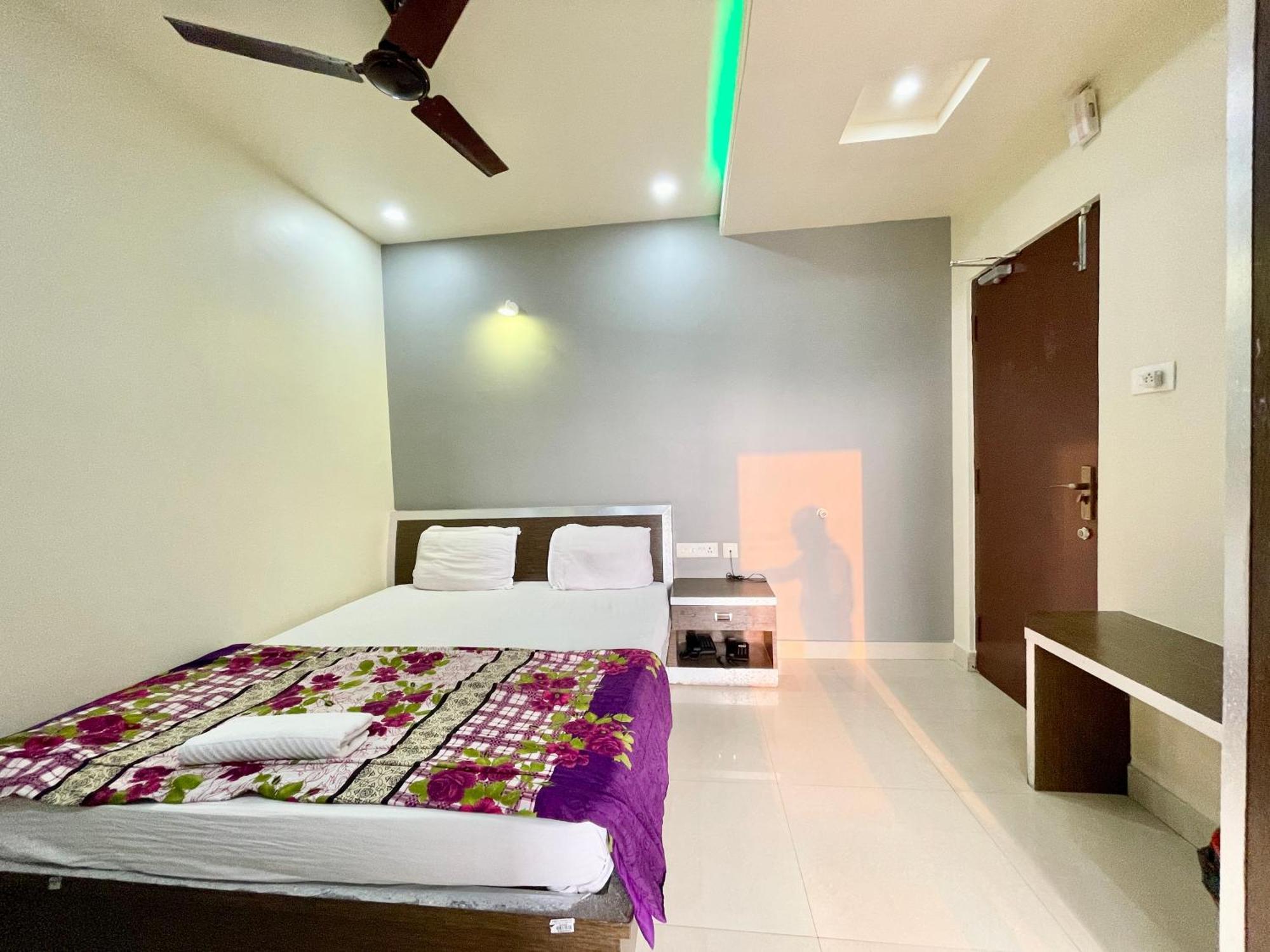 Hotel Trends In Пури Экстерьер фото