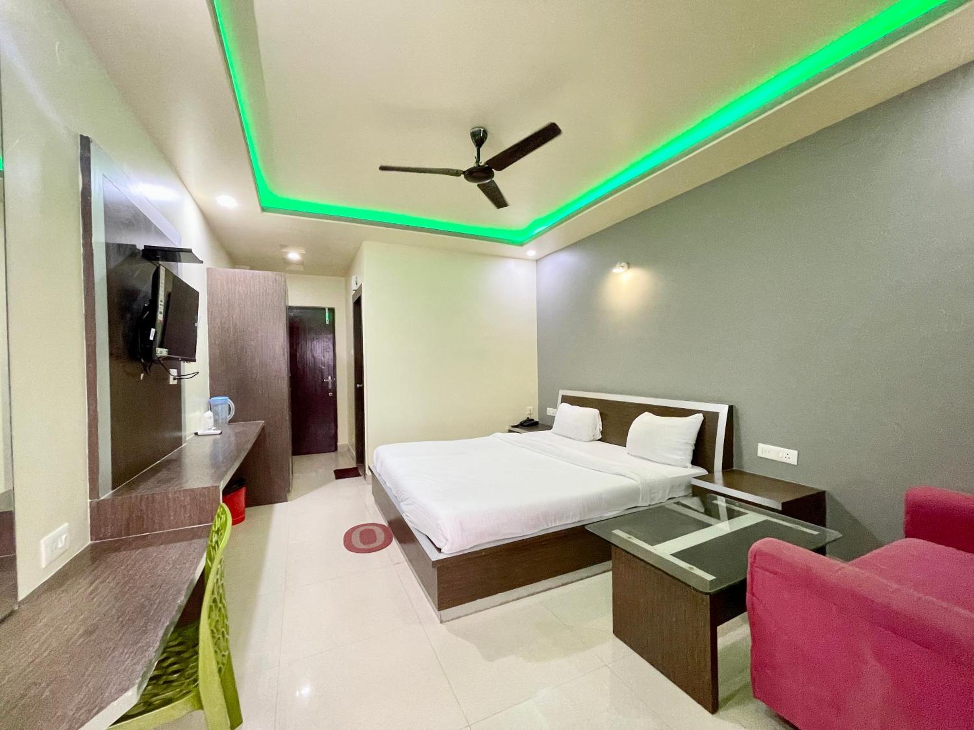 Hotel Trends In Пури Экстерьер фото