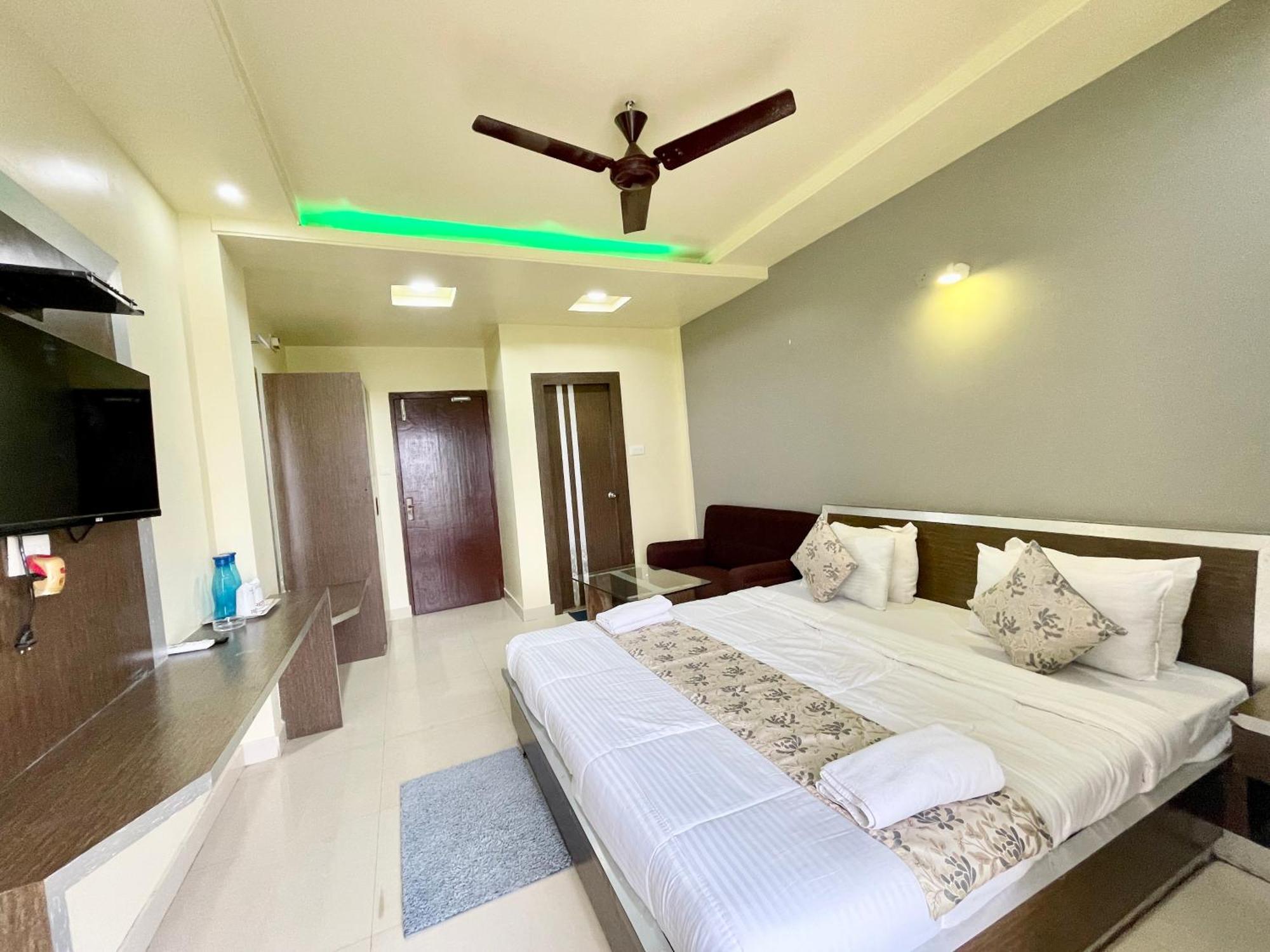 Hotel Trends In Пури Экстерьер фото